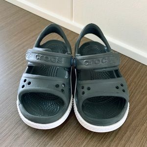CROCS | Toddler Size 7 Gray Sandals